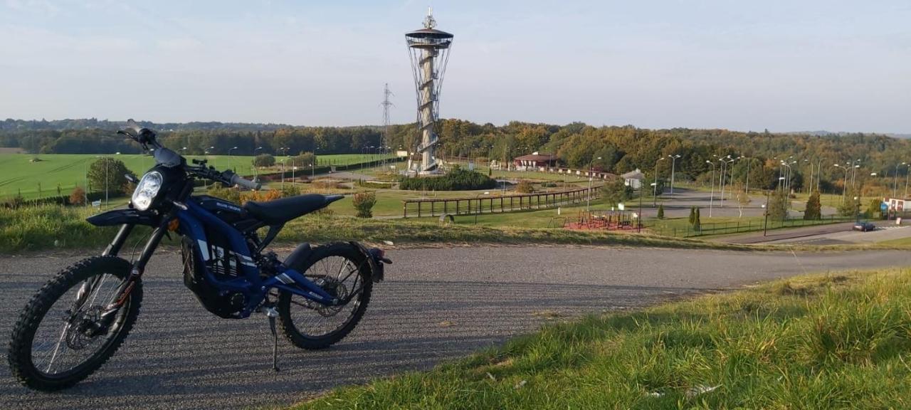 Domek Letniskowy Nad Jeziorem Zarnowieckim - Domek Na Kaszubach - Nadole Nadole  Bagian luar foto